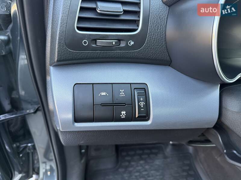 Позашляховик / Кросовер Kia Sorento 2013 в Чернівцях фото 23 Позашляховик / Кросовер Kia Sorento 2013 в Чернівцях