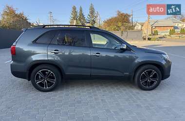 Внедорожник / Кроссовер Kia Sorento 2013 в 