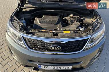 Внедорожник / Кроссовер Kia Sorento 2013 в 