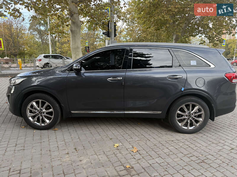 Позашляховик / Кросовер Kia Sorento 2015 в Одесі