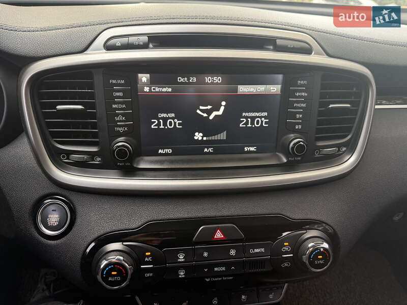 Позашляховик / Кросовер Kia Sorento 2015 в Одесі