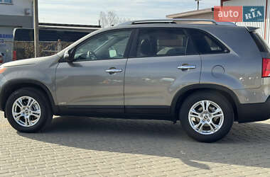 Внедорожник / Кроссовер Kia Sorento 2011 в 