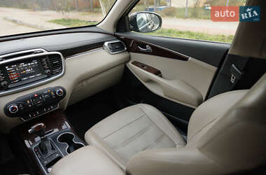 Внедорожник / Кроссовер Kia Sorento 2016 в 