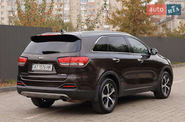 Внедорожник / Кроссовер Kia Sorento 2016 в 