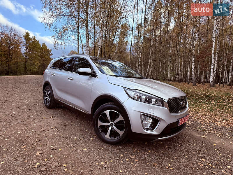 Позашляховик / Кросовер Kia Sorento 2016 в Стрию