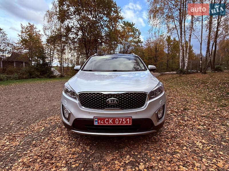 Позашляховик / Кросовер Kia Sorento 2016 в Стрию