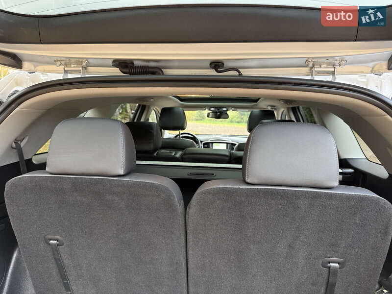 Позашляховик / Кросовер Kia Sorento 2016 в Стрию