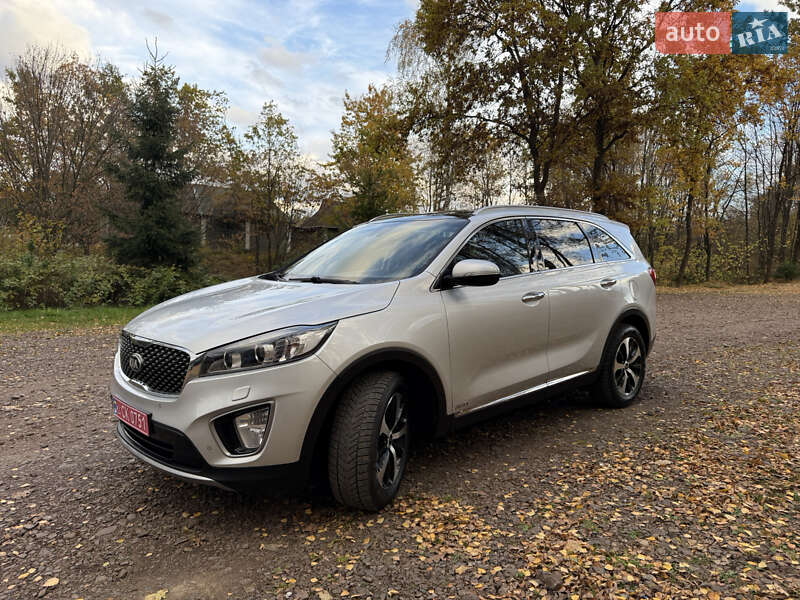 Позашляховик / Кросовер Kia Sorento 2016 в Стрию