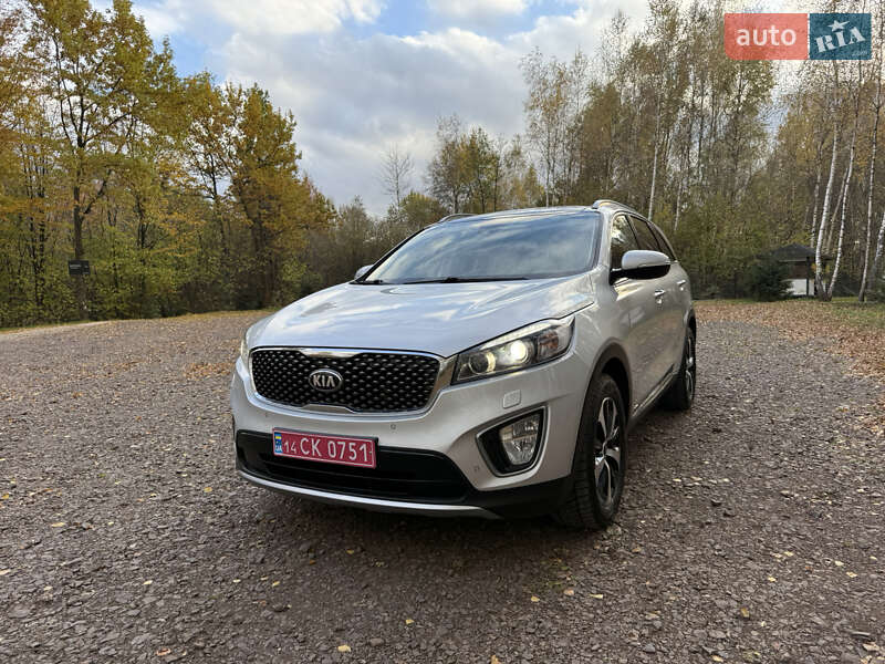 Позашляховик / Кросовер Kia Sorento 2016 в Стрию