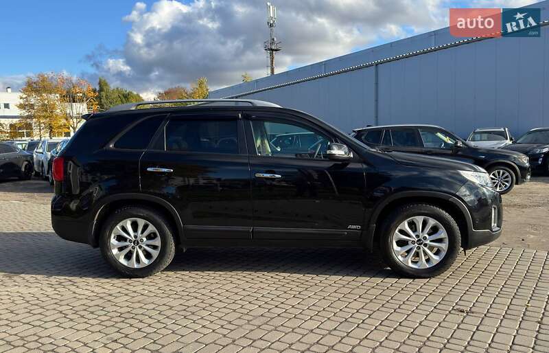 Позашляховик / Кросовер Kia Sorento 2014 в Львові