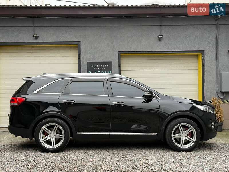 Внедорожник / Кроссовер Kia Sorento 2017 в Киеве