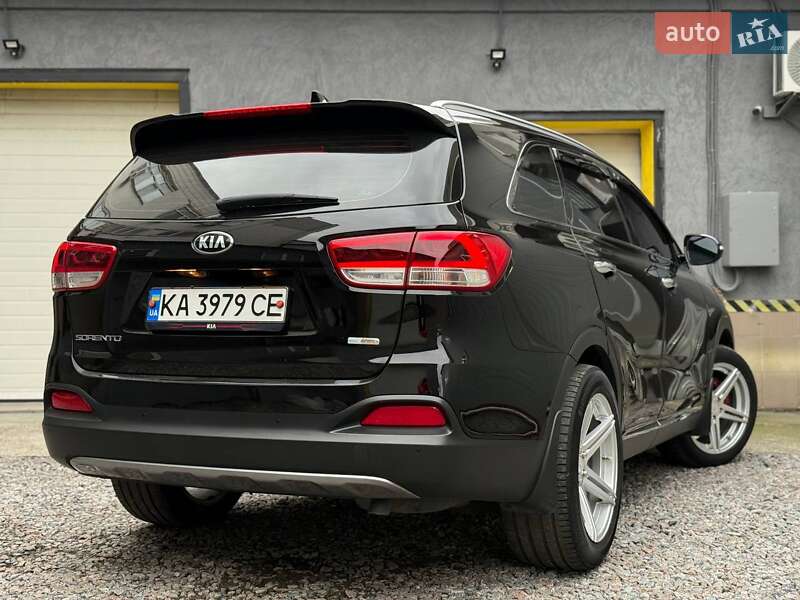 Внедорожник / Кроссовер Kia Sorento 2017 в Киеве
