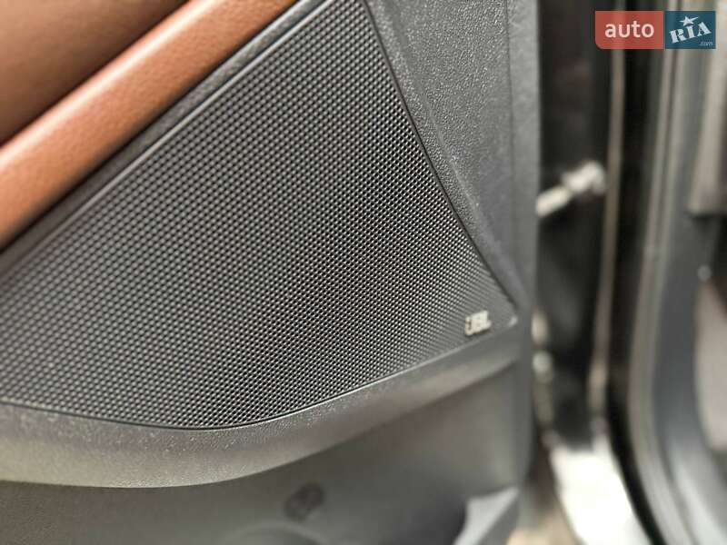 Внедорожник / Кроссовер Kia Sorento 2017 в Киеве