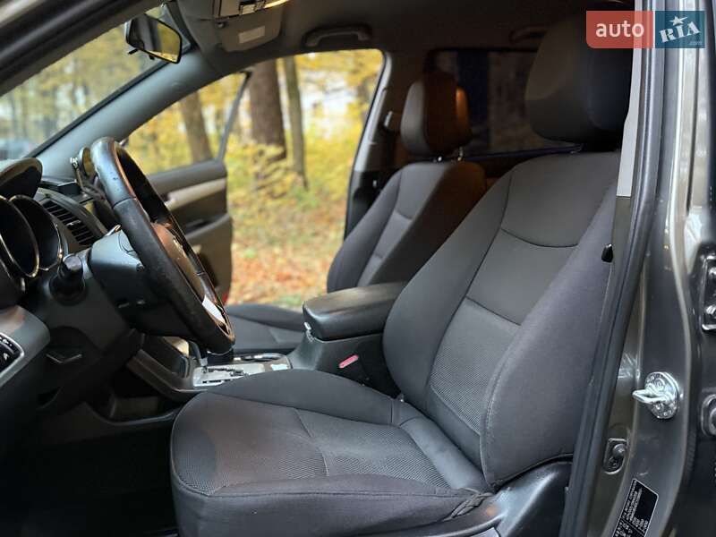 Позашляховик / Кросовер Kia Sorento 2011 в Львові фото 80 Позашляховик / Кросовер Kia Sorento 2011 в Львові