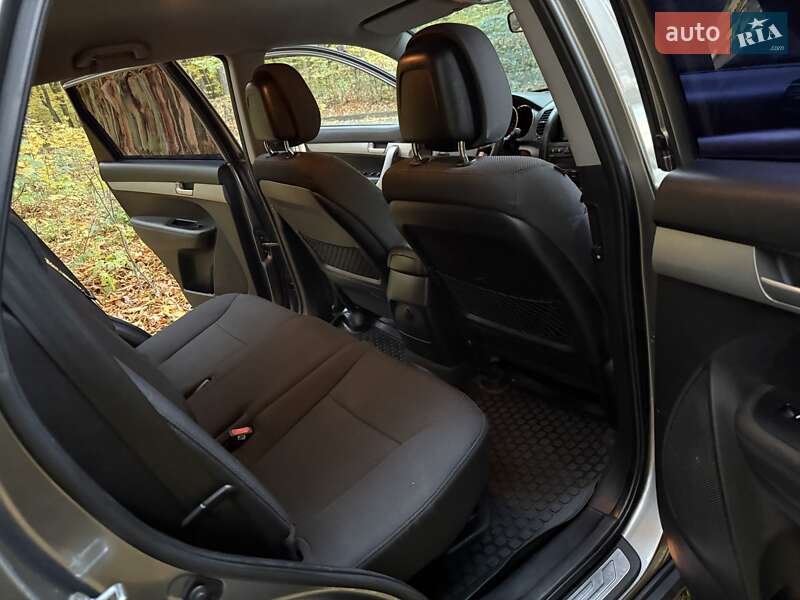 Позашляховик / Кросовер Kia Sorento 2011 в Львові фото 105 Позашляховик / Кросовер Kia Sorento 2011 в Львові