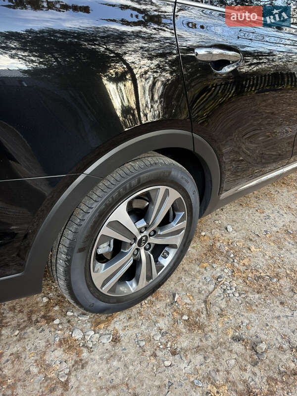 Позашляховик / Кросовер Kia Sorento 2019 в Івано-Франківську фото 17 Позашляховик / Кросовер Kia Sorento 2019 в Івано-Франківську