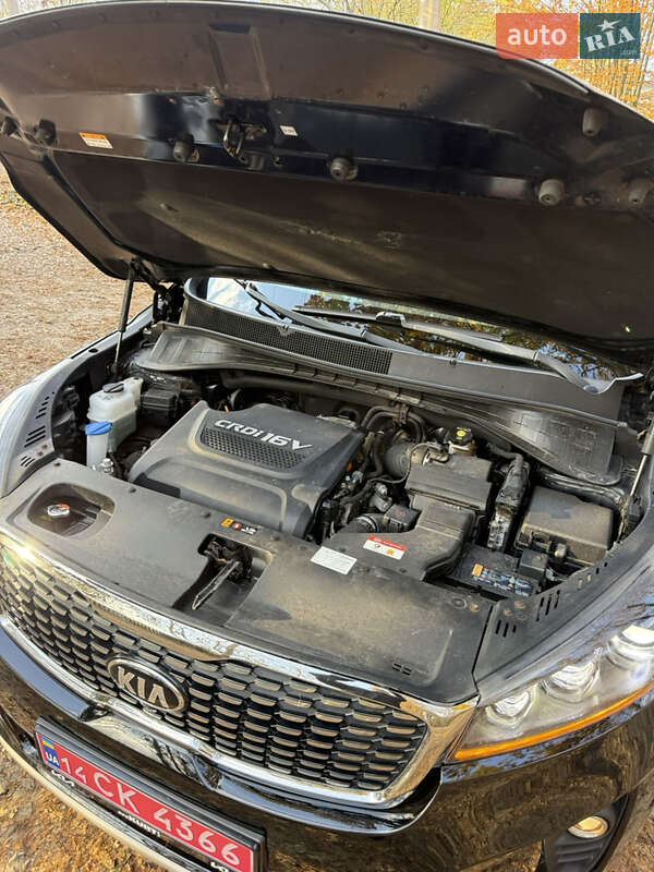 Позашляховик / Кросовер Kia Sorento 2019 в Івано-Франківську фото 37 Позашляховик / Кросовер Kia Sorento 2019 в Івано-Франківську