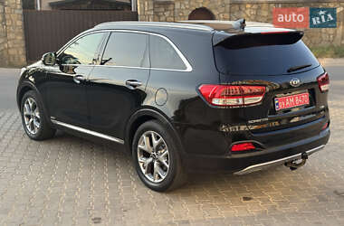 Позашляховик / Кросовер Kia Sorento 2015 в  фото 20 Позашляховик / Кросовер Kia Sorento 2015 в