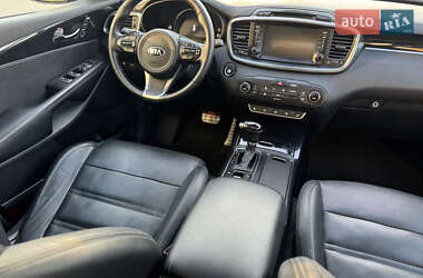Позашляховик / Кросовер Kia Sorento 2015 в  фото 48 Позашляховик / Кросовер Kia Sorento 2015 в