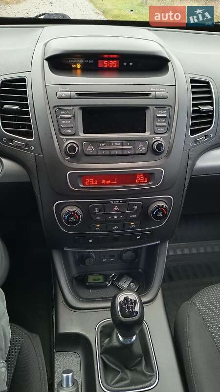 Позашляховик / Кросовер Kia Sorento 2014 в Києві