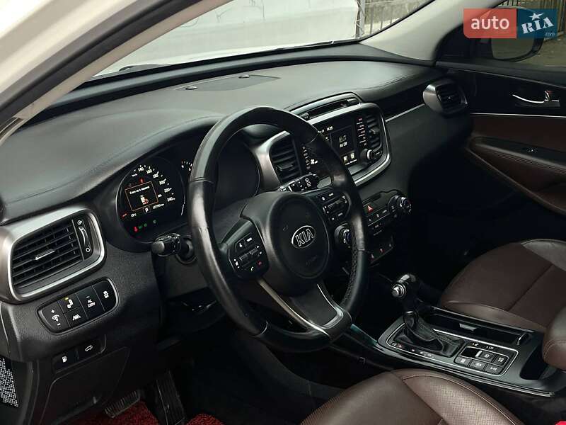 Внедорожник / Кроссовер Kia Sorento 2015 в Киеве фото 9 Внедорожник / Кроссовер Kia Sorento 2015 в Киеве