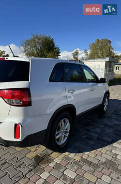 Внедорожник / Кроссовер Kia Sorento 2013 в 