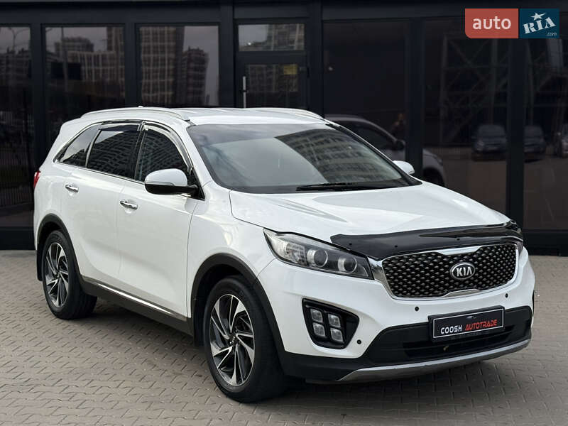 Позашляховик / Кросовер Kia Sorento 2016 в Києві
