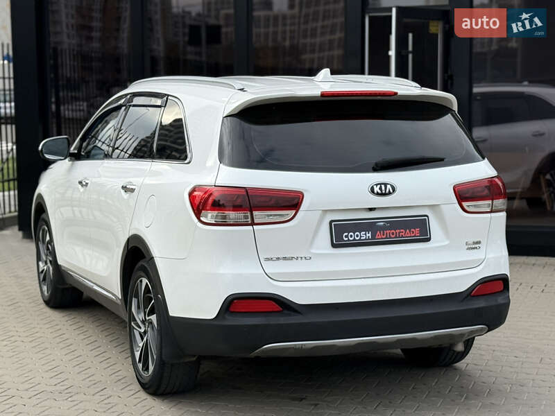 Позашляховик / Кросовер Kia Sorento 2016 в Києві