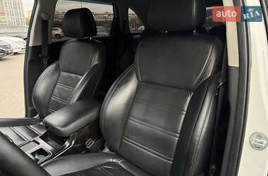 Внедорожник / Кроссовер Kia Sorento 2016 в 