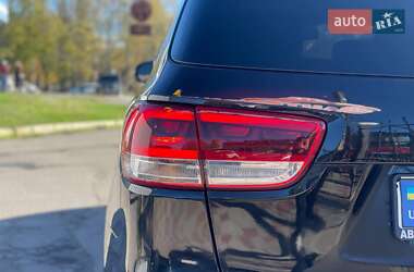 Позашляховик / Кросовер Kia Sorento 2015 в  фото 7 Позашляховик / Кросовер Kia Sorento 2015 в