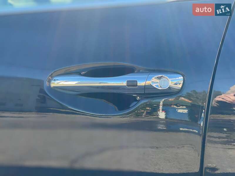 Внедорожник / Кроссовер Kia Sorento 2015 в Николаеве фото 18 Внедорожник / Кроссовер Kia Sorento 2015 в Николаеве