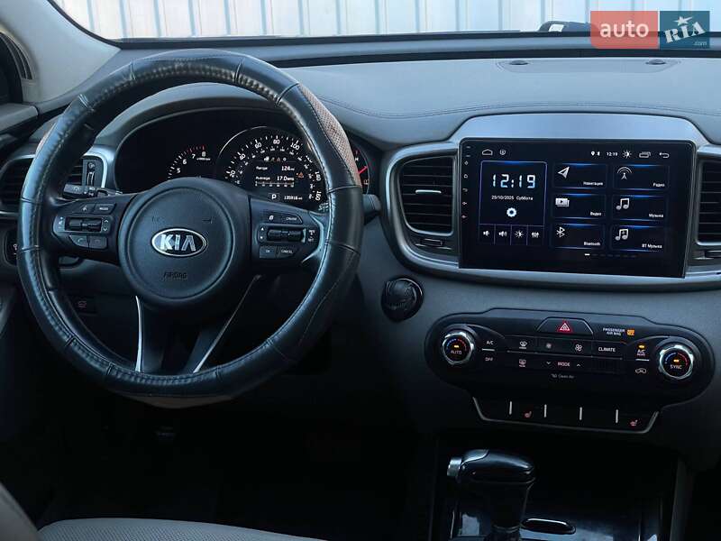 Внедорожник / Кроссовер Kia Sorento 2015 в Николаеве фото 28 Внедорожник / Кроссовер Kia Sorento 2015 в Николаеве
