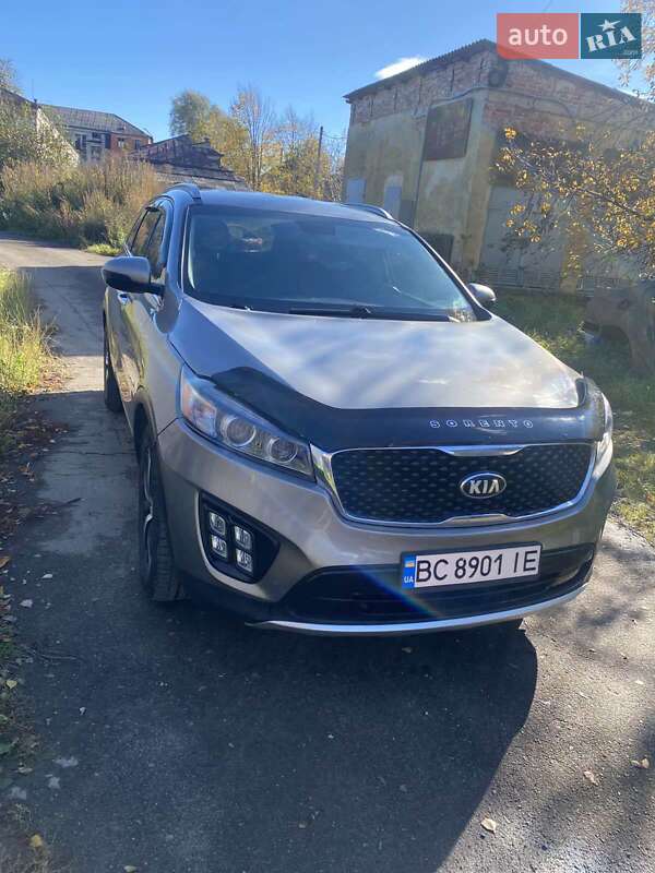 Позашляховик / Кросовер Kia Sorento 2017 в Бориславі