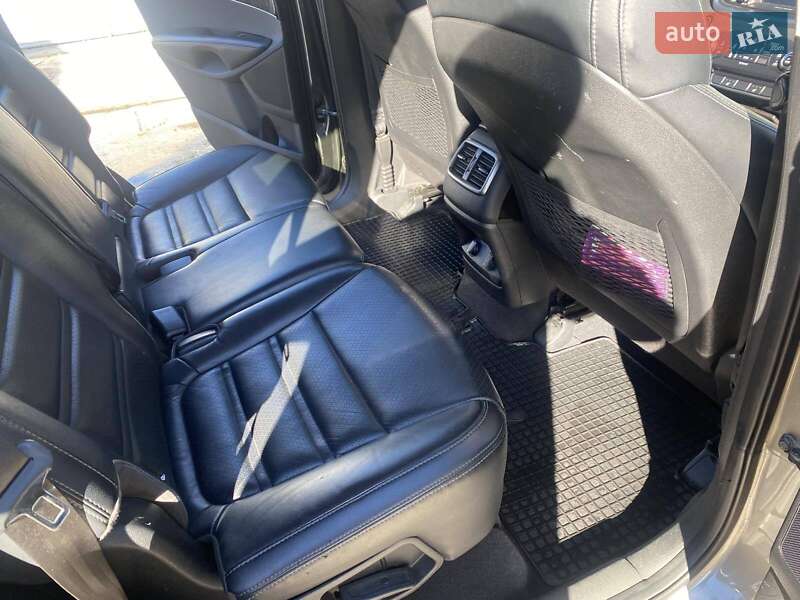 Позашляховик / Кросовер Kia Sorento 2017 в Бориславі