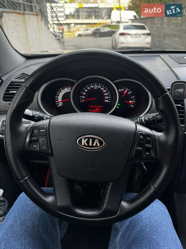 Внедорожник / Кроссовер Kia Sorento 2009 в Ровно