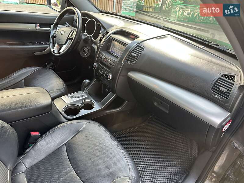 Внедорожник / Кроссовер Kia Sorento 2010 в Татарове фото 30 Внедорожник / Кроссовер Kia Sorento 2010 в Татарове