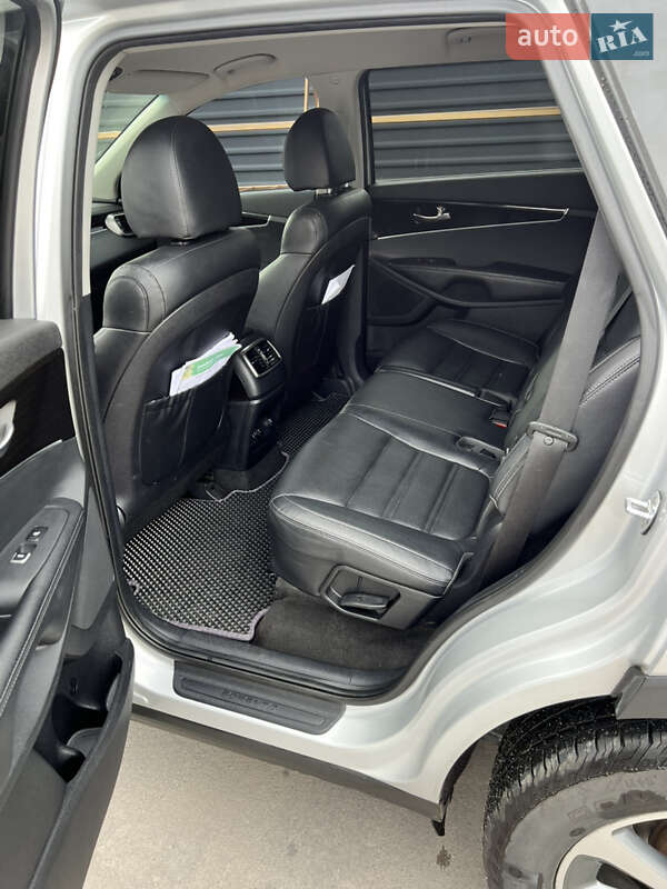 Внедорожник / Кроссовер Kia Sorento 2017 в Василькове фото 14 Внедорожник / Кроссовер Kia Sorento 2017 в Василькове