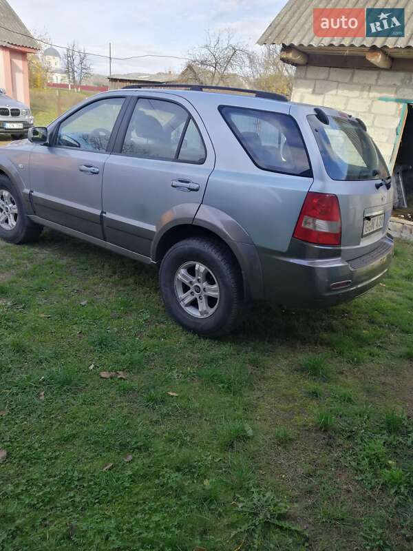 Внедорожник / Кроссовер Kia Sorento 2005 в Рокитном