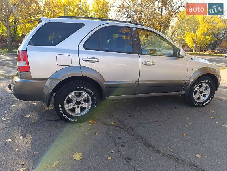 Позашляховик / Кросовер Kia Sorento 2005 в Миколаєві фото 4 Позашляховик / Кросовер Kia Sorento 2005 в Миколаєві