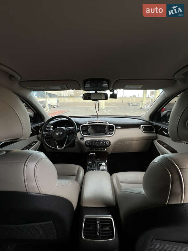 Внедорожник / Кроссовер Kia Sorento 2016 в Киеве фото 21 Внедорожник / Кроссовер Kia Sorento 2016 в Киеве