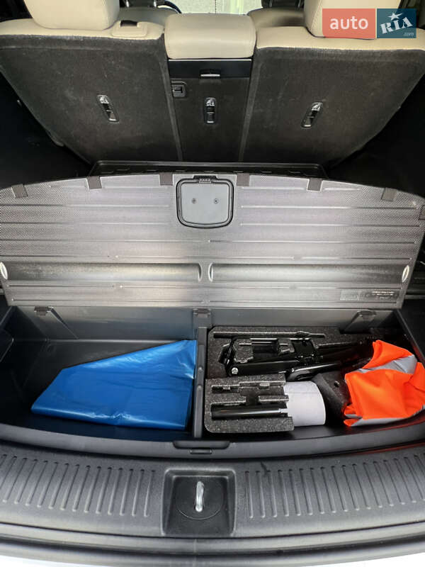 Внедорожник / Кроссовер Kia Sorento 2016 в Киеве фото 25 Внедорожник / Кроссовер Kia Sorento 2016 в Киеве