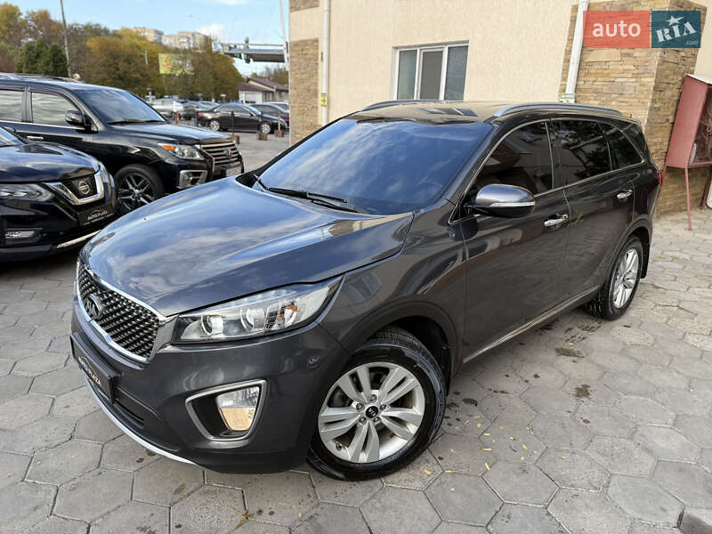 Внедорожник / Кроссовер Kia Sorento 2017 в Одессе