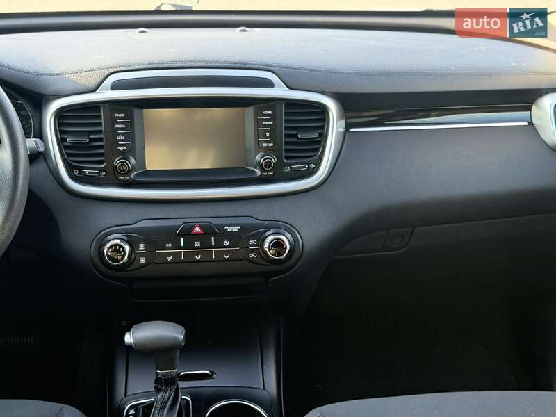 Внедорожник / Кроссовер Kia Sorento 2018 в Городенке