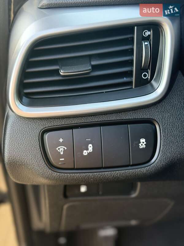 Внедорожник / Кроссовер Kia Sorento 2018 в Городенке