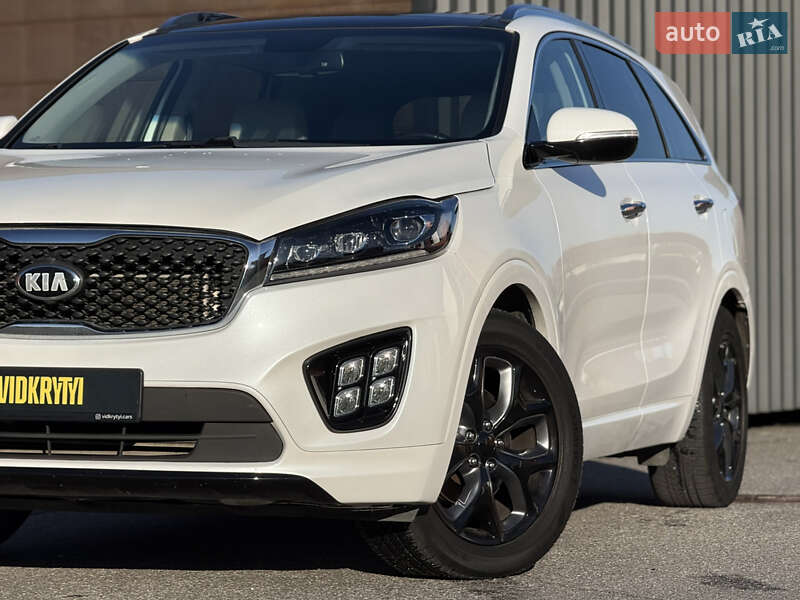 Внедорожник / Кроссовер Kia Sorento 2017 в Киеве