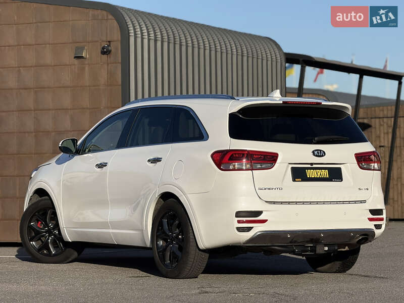 Внедорожник / Кроссовер Kia Sorento 2017 в Киеве