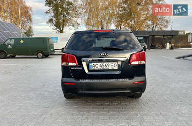 Позашляховик / Кросовер Kia Sorento 2012 в  фото 50 Позашляховик / Кросовер Kia Sorento 2012 в