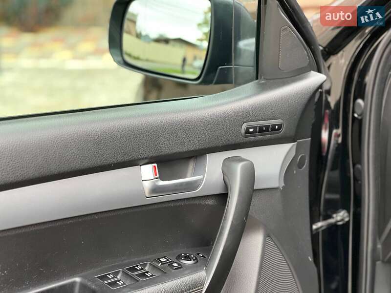 Позашляховик / Кросовер Kia Sorento 2013 в Одесі фото 21 Позашляховик / Кросовер Kia Sorento 2013 в Одесі