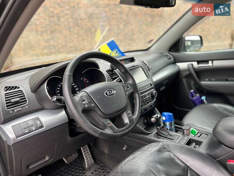 Позашляховик / Кросовер Kia Sorento 2013 в Одесі фото 26 Позашляховик / Кросовер Kia Sorento 2013 в Одесі