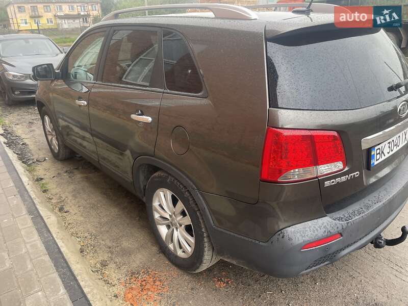 Позашляховик / Кросовер Kia Sorento 2009 в Клевані